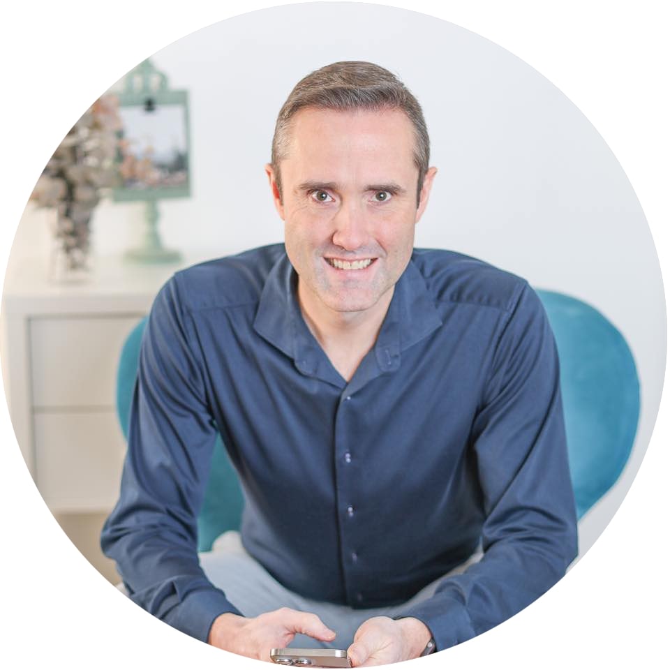 Josh Tagg, mortgage broker in Calgary
